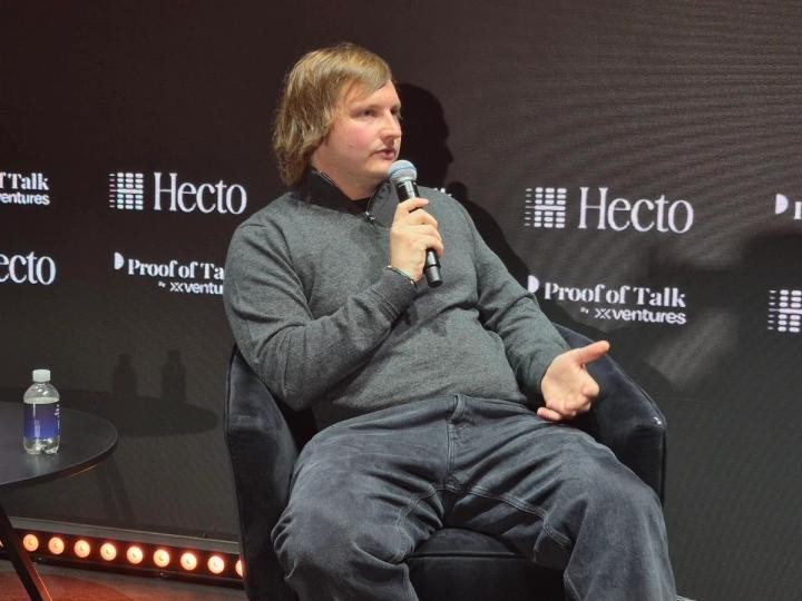Aave chief defends protocol’s ‘resilience’ after $8.45 billion bank run