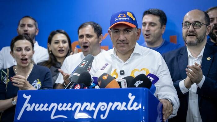 Pro-EU Ruling Party Wins Armenia Election In Landslide, Kremlin Blasts Western Interference