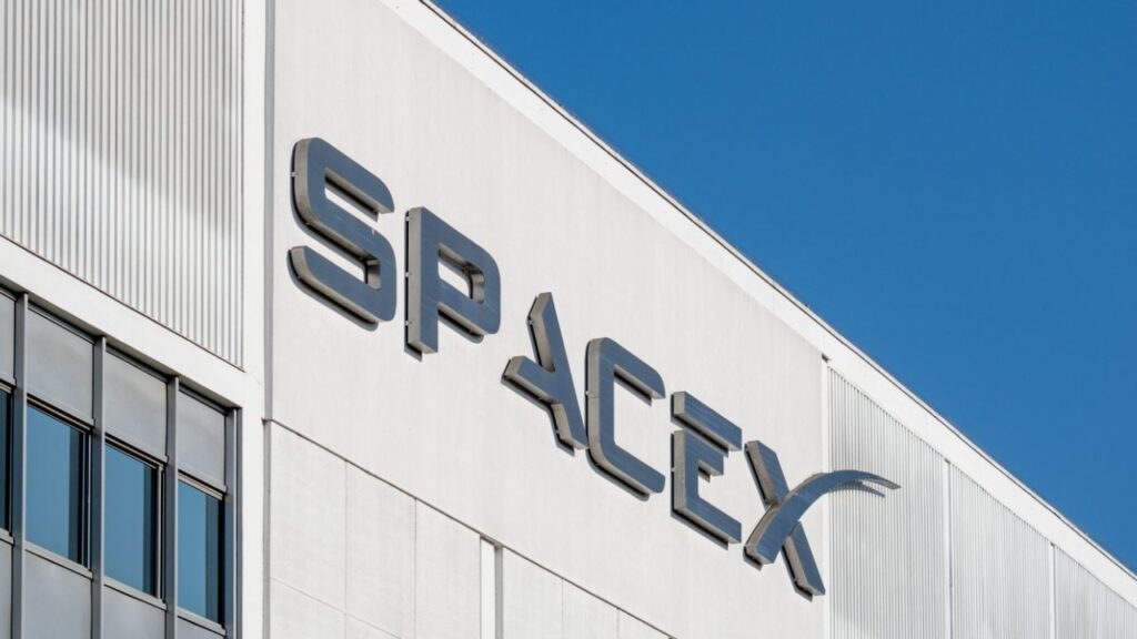 Musk’s SpaceX Breaks Below Its $135 IPO Price After a 42% Collapse From Its Peak